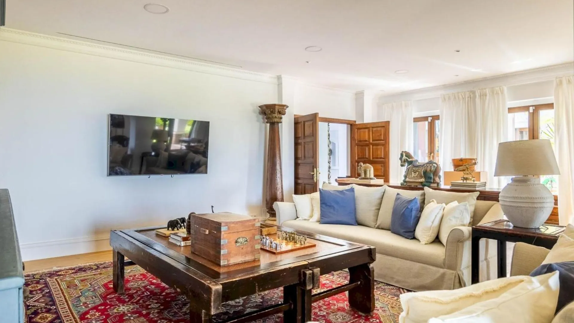 Villa Villa Serena By Interhome La Mairena